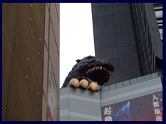 Kabukicho 29 - Godzilla, Toho Bldg